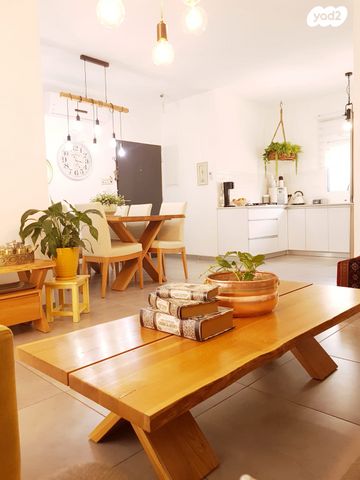 גג/ פנטהאוז, יפה נוף 13, הראשונים, שלומי