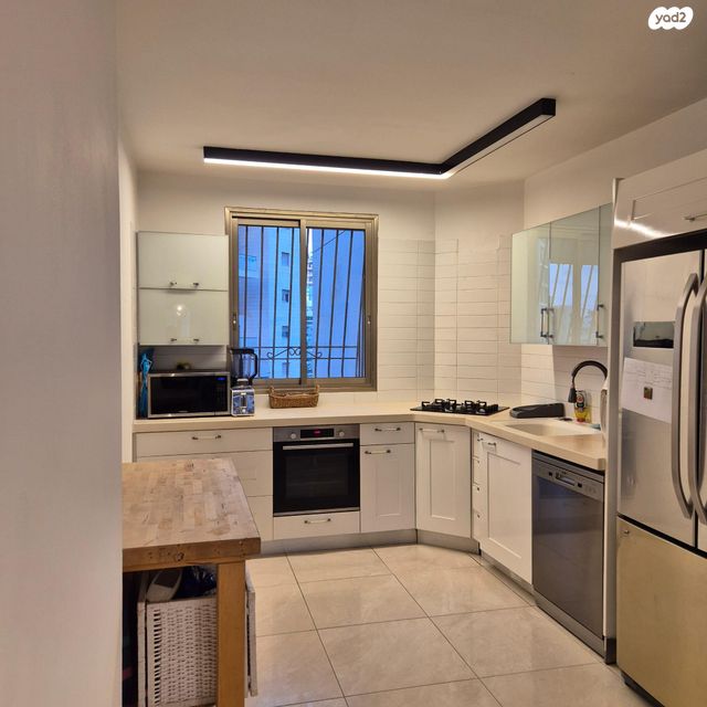 דירה, מוטה גור 4, קרית אילון, חולון