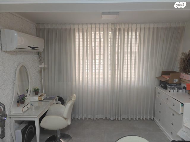 דירה, וייצמן 10, מכב"י, יהוד מונוסון