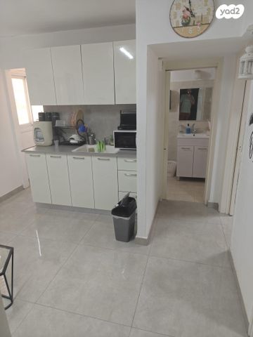 דירה, וייצמן 10, מכב"י, יהוד מונוסון