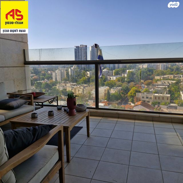 דירה, החלוץ, מורשה, רמת השרון