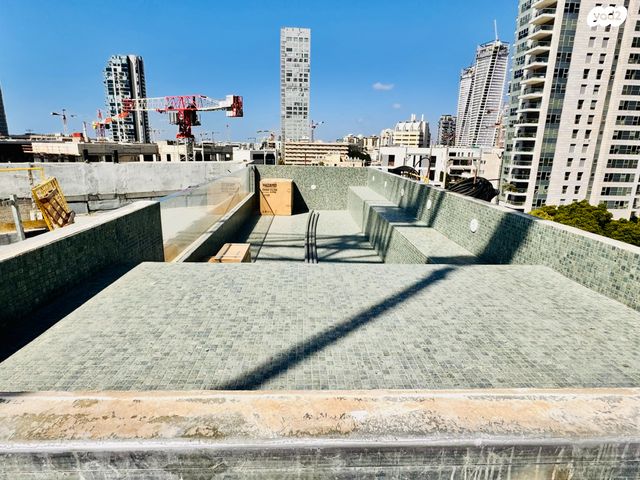 שדרות רוטשילד 58