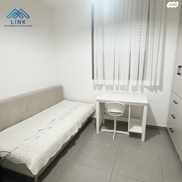 דירה, הגל, החותרים, טירת כרמל