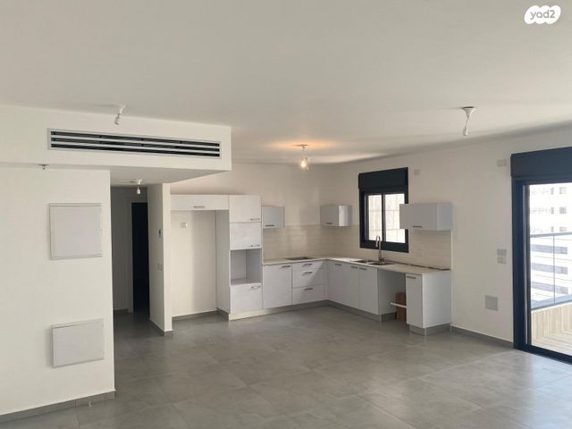 דירה, יצחק שמיר 5, רמת הדר, גבעת שמואל