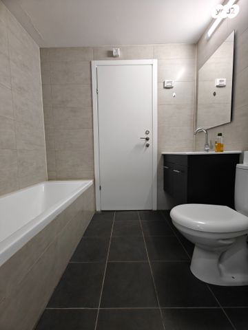 דירה, שדרות הרב משה שמואל שפירא, פארק המושבה, באר יעקב