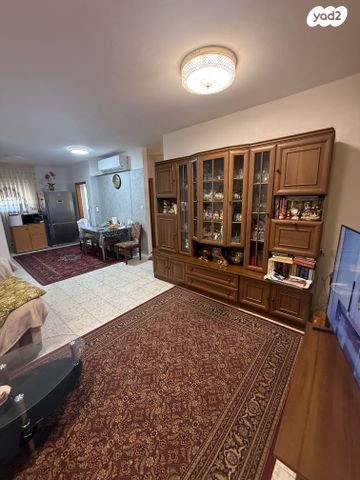 דירה, תקומה 11, נתיבות