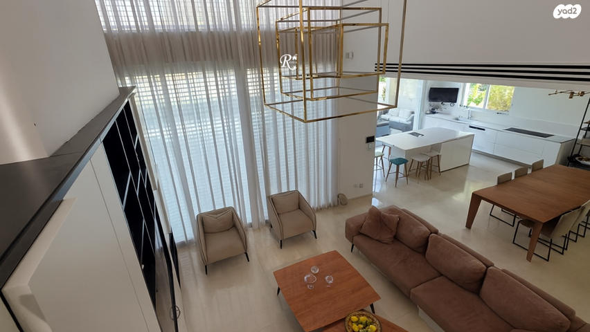 בית פרטי/ קוטג', סביון