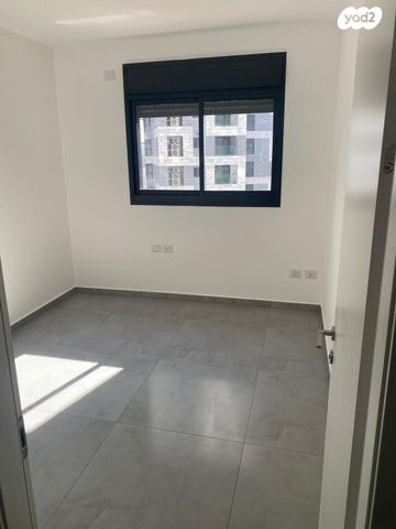 דירה, יצחק שמיר 5, רמת הדר, גבעת שמואל