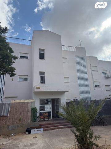 דירה, תקומה 11, נתיבות