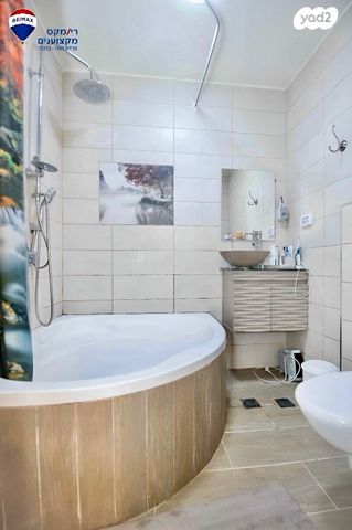 דו משפחתי, שב"ל, שב"ל, פרדס חנה כרכור