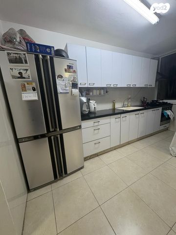 דירה, הראשונים, הגבול רוטשילד, בת ים