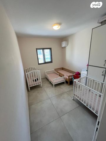 דירה, רבי ברכיה, נתיבות ישראל / רמת בית שמש ד-4, בית שמש