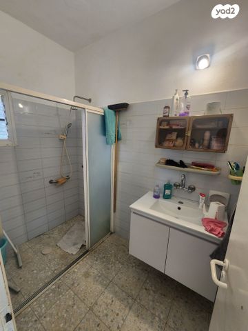 דירה, אברהם שפירא, השופטים צפון, רמלה