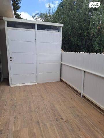 דירה, משעול הירקון, עומר