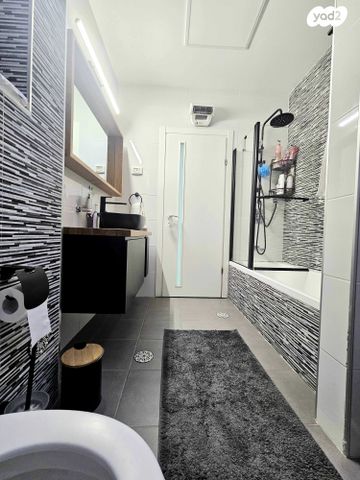 דירה, נתיבות מערב, נתיבות