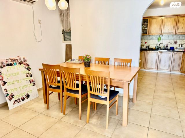 דירה, רעננה