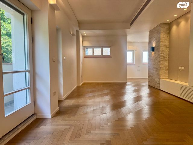 דירה, שדרות רוטשילד, לב תל אביב, לב העיר צפון, תל אביב יפו