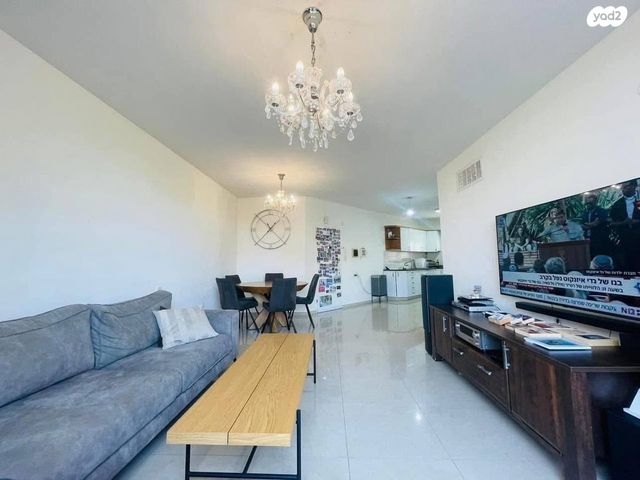 דירה, משעול ענבר, בן גוריון, חולון