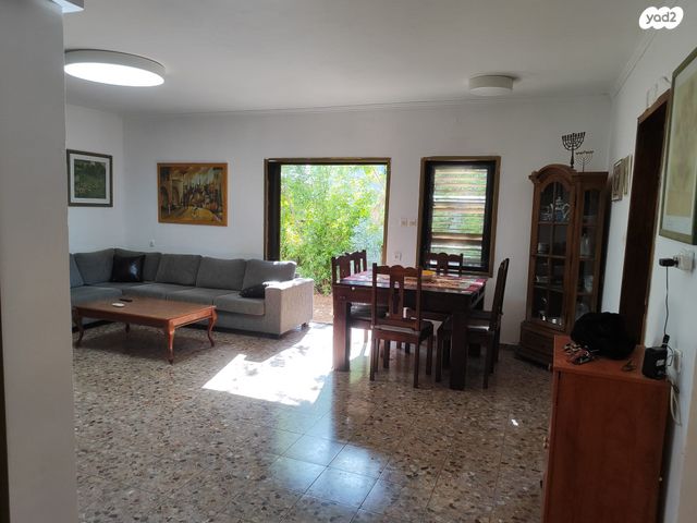 בית פרטי/ קוטג', עגור, מכבים, מודיעין מכבים רעות