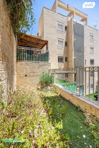 דירה, אלעזר מנחם גלרנטר, חומת שמואל, הר חומה, ירושלים