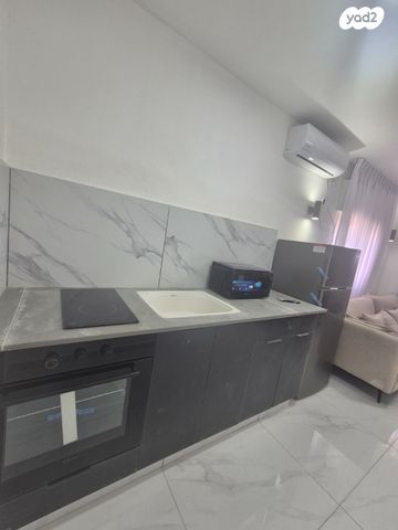 דירה, אסף שמחוני, העיר העתיקה, רמב"ם, דרום, באר שבע