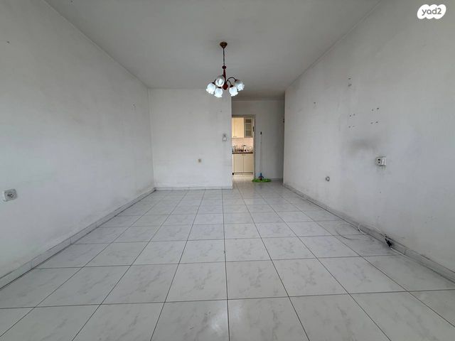 דירה, עין יהב, ג'סי כהן, חולון