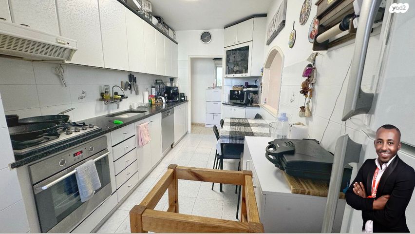 דירה, ד"ר תיאודור וייסלברגר, קרית נורדאו, נתניה