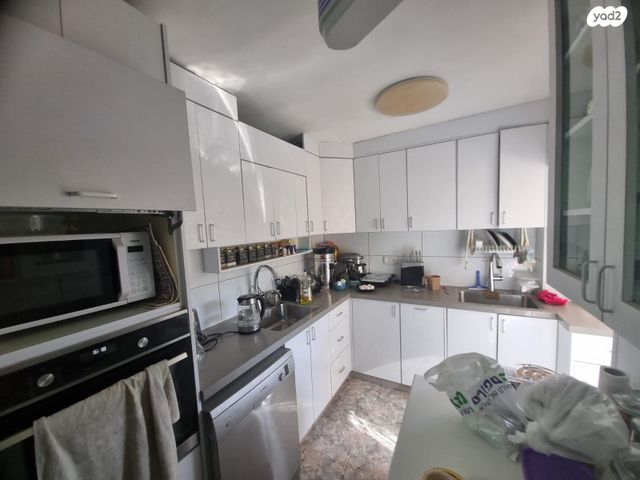 אבא אחימאיר 