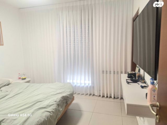 דירה, אברהם פררה 1, הולילנד, ירושלים