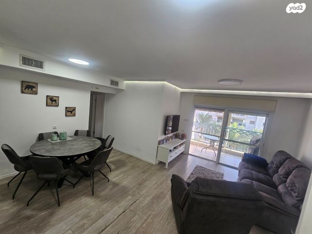 דירה, שדרות בית וגן, בית וגן, קרית אתא