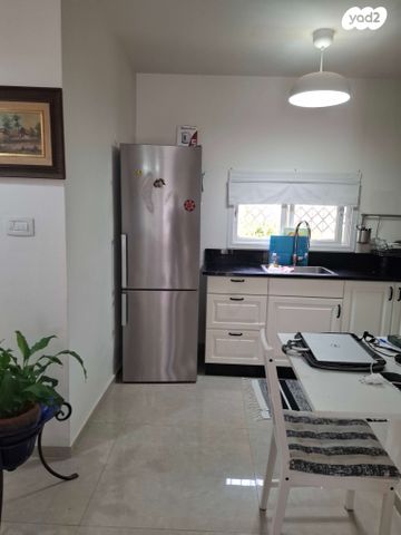 דירה, משעול הירקון, עומר