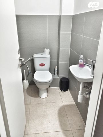 דירה, יעקב בן סירא, הרקפות, ראשון לציון