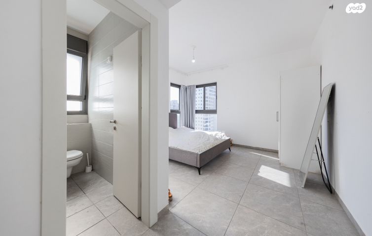 דירה, הוד השרון