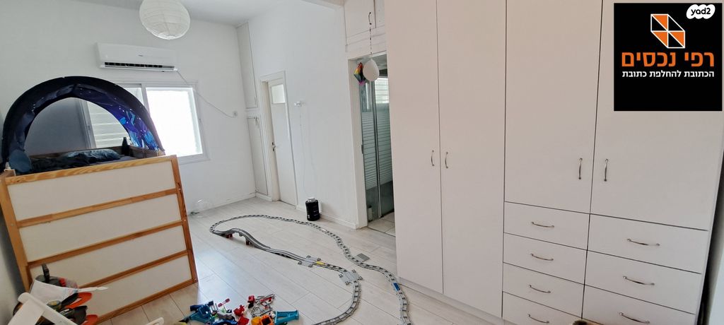 דירה, תל גנים, רמת גן