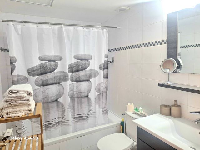 דירה, אברהם פררה 1, הולילנד, ירושלים