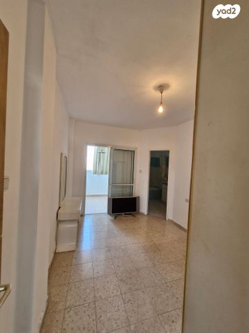 דופלקס, פרופ' דינור 6, צפון, כפר סבא