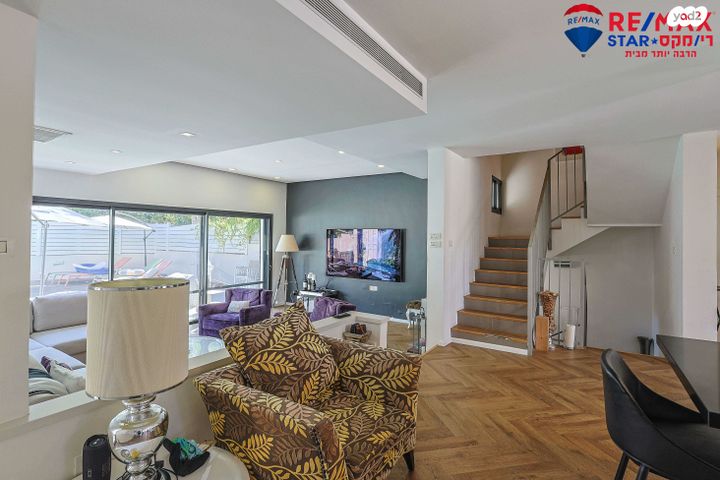 דו משפחתי, הרצליה פיתוח, הרצליה