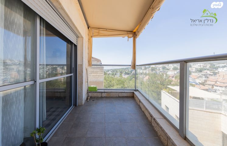 גג/ פנטהאוז, הערבה 53, רובע ב', אריאל