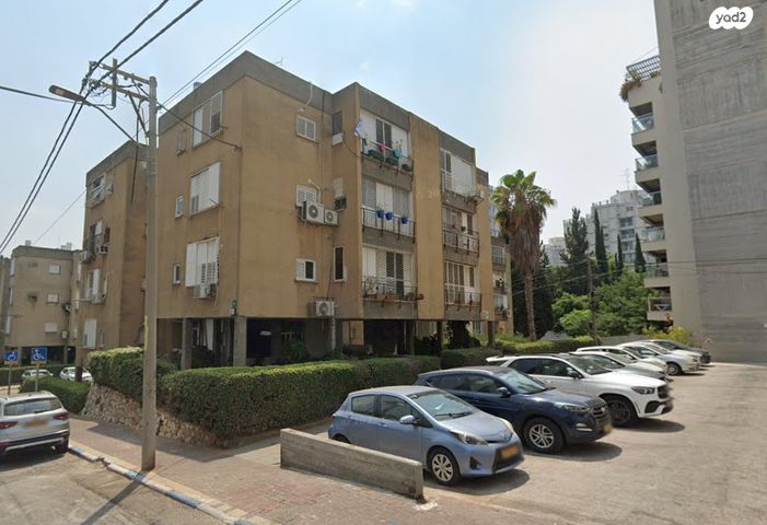 דירה, מרום נווה, רמת יצחק, רמת גן