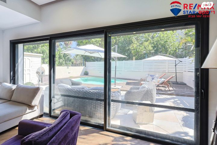 דו משפחתי, הרצליה פיתוח, הרצליה