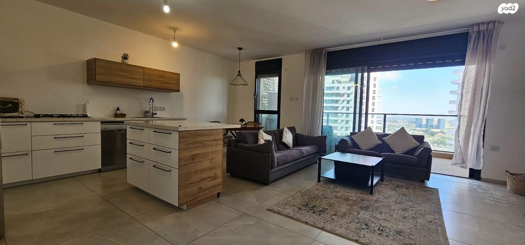 דירה, יונה וולך, גרין פארק החדשה, הוד השרון