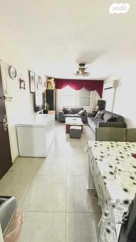 דירה, יצחק גרינבוים 31, נאות שקד, נתניה