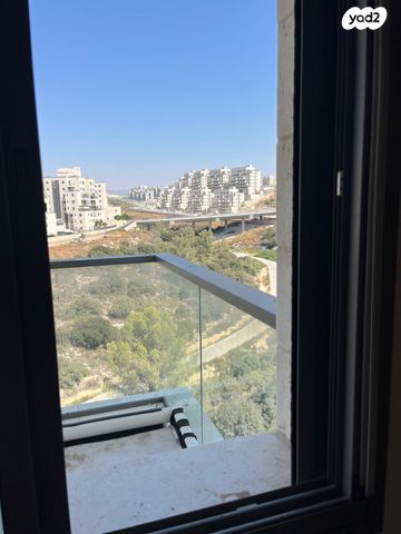 דירה, רבי ברכיה, נתיבות ישראל / רמת בית שמש ד-4, בית שמש