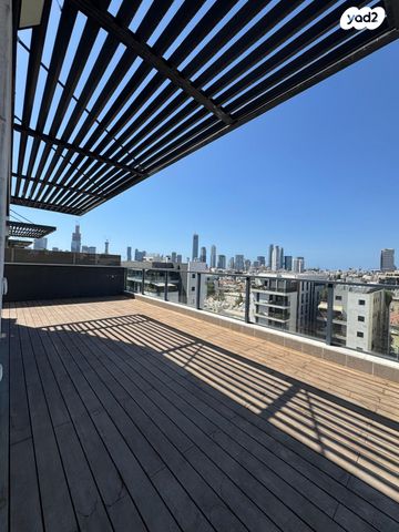 גג/ פנטהאוז, שדה בוקר 12, ארלוזורוב, גבעתיים