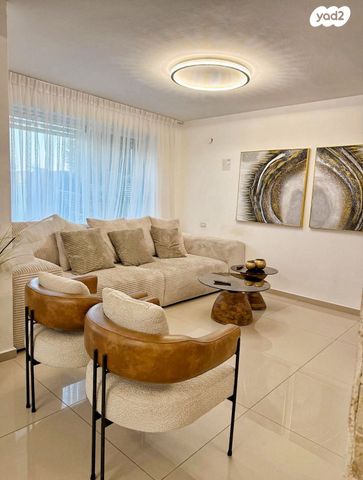 דו משפחתי, טבריה