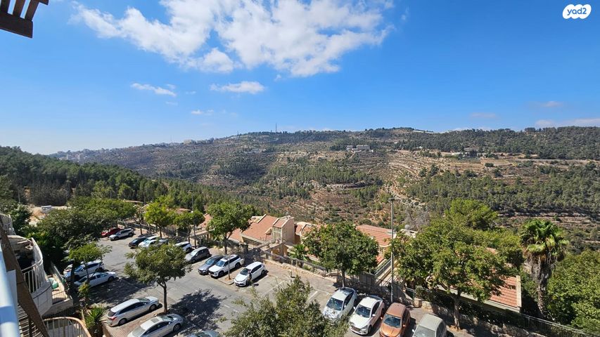 גג/ פנטהאוז, רפאל דה לה פרגולה, גילה, ירושלים