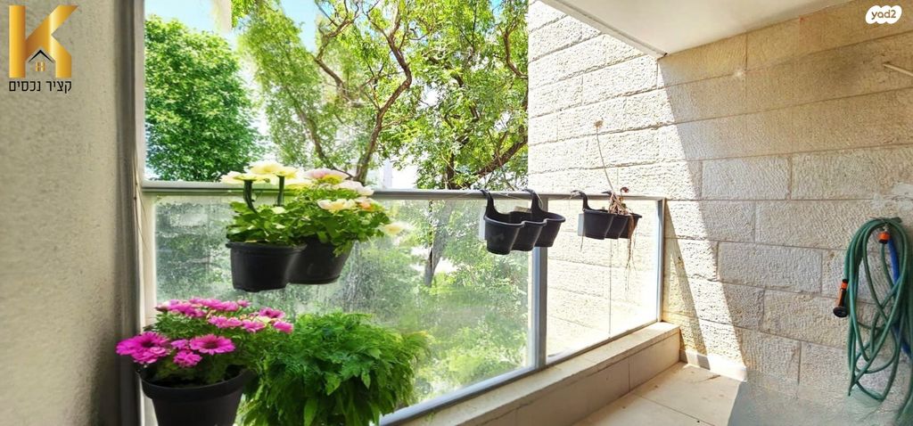 דירה, מגדיאל, הוד השרון