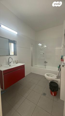 דו משפחתי, חיבת ציון, עפולה