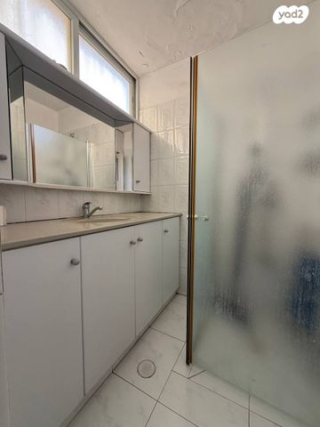 דירה, עין יהב, ג'סי כהן, חולון