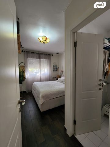 דירה, רגבים 4, גני אביב, לוד